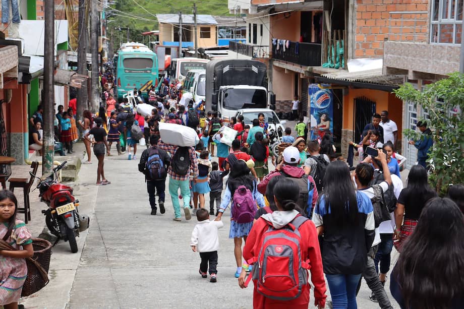 Durante este año más de mil indígenas embera han retornado a sus territorios.