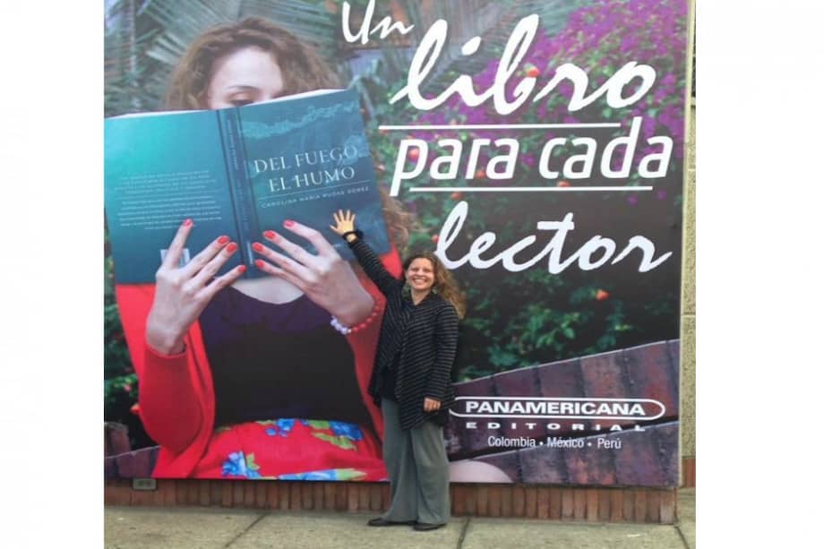 Del fuego, el humo: una historia que el país necesita leer