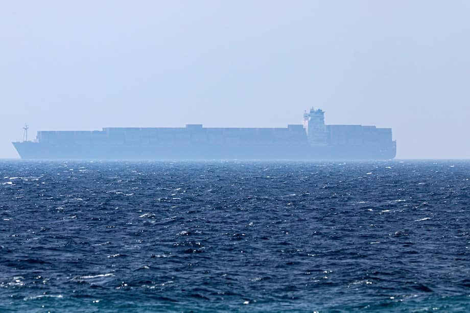 Un barco transitando las aguas del estrecho de Ormuz. Imagen de referencia.