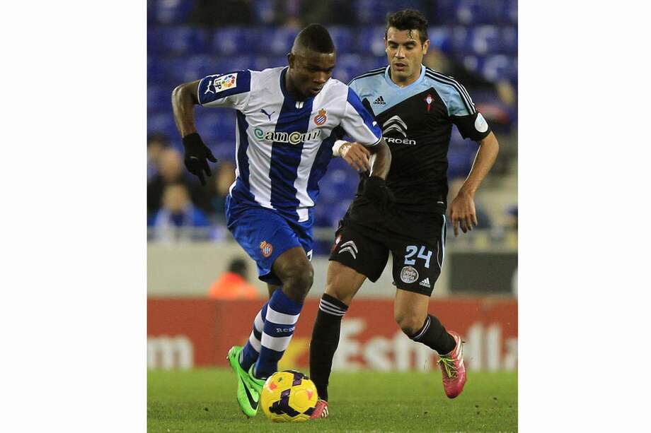 John, el hijo de Manuel Acisclo Córdoba, juega en la Liga española con la camiseta del Espanyol. / EFE