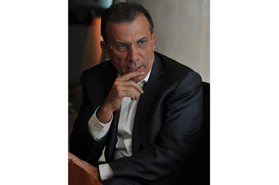 Bogota(Colombia) 05/07/2012. - Roy Barreras, senador de la republica. Foto Oscar Perez