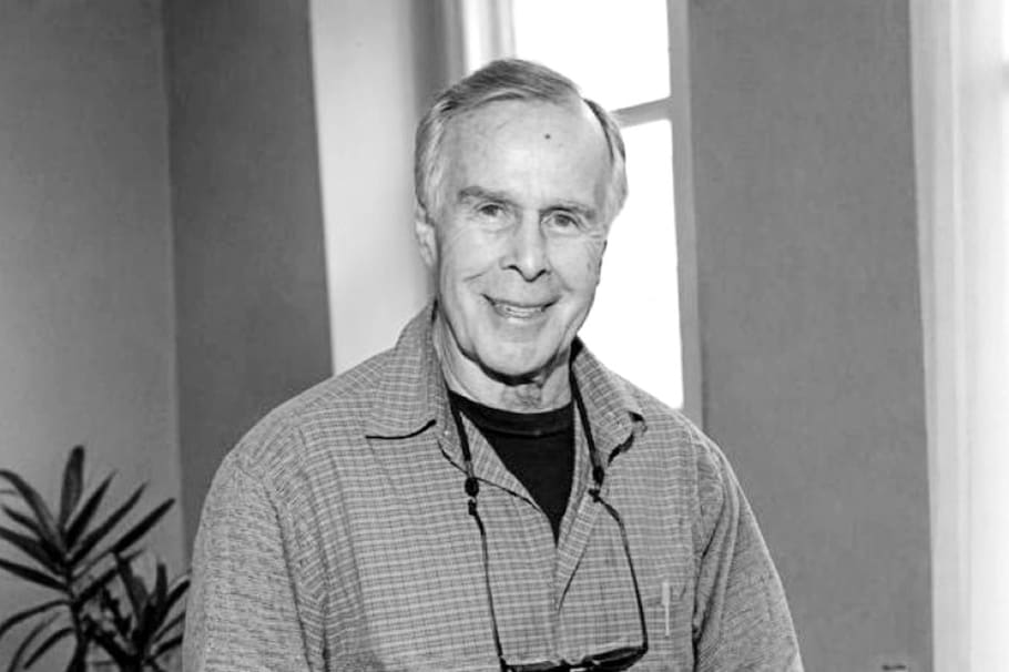 El artista, quien participó en producciones originales de Broadway como ‘Cabaret’, murió en su casa de Nueva York, informó su familia.