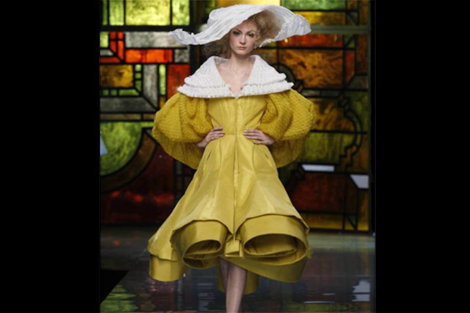 John Galliano, todo un caballero