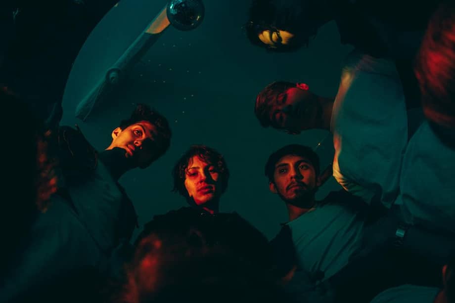 Lika Nova es una anda de rock alternativo e indie pop nacida en Bogotá en el 2016.