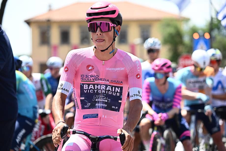 El ciclista portugués Afonso Eulalio conservó la maglia rosa.
