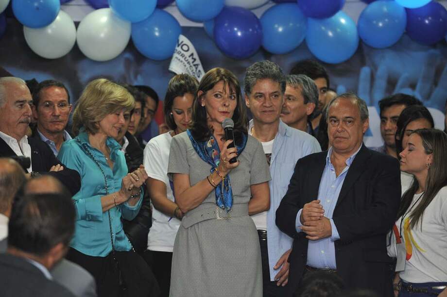 Marta Lucía Ramírez ofreciendo un discurso luego de conocer los resultados electorales. / Gustavo Torrijos