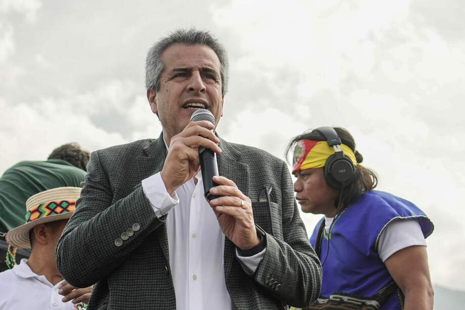 Ministro del Interior, Luis Fernando Velasco.