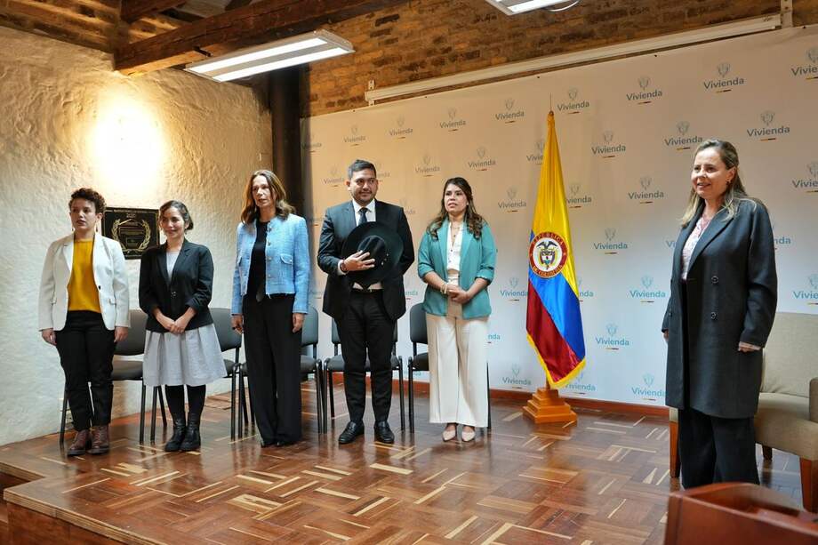 Este martes se posesionaron los viceministros de Vivienda y de Agua y Saneamiento Básico.