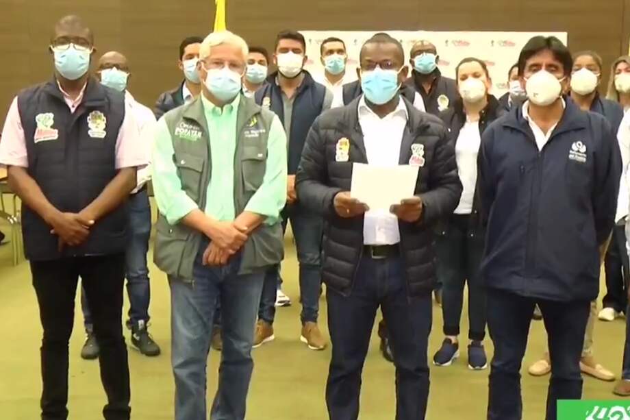 Elías Larrahondo, gobernador del Cauca, y Juan Carlos López, alcalde de Popayán, informaron que las declaraciones del ministro de Defensa, en las que hace relación al ofrecimiento de recompensas, no fue considerado en la agenda del consejo de seguridad del que hicieron parte.