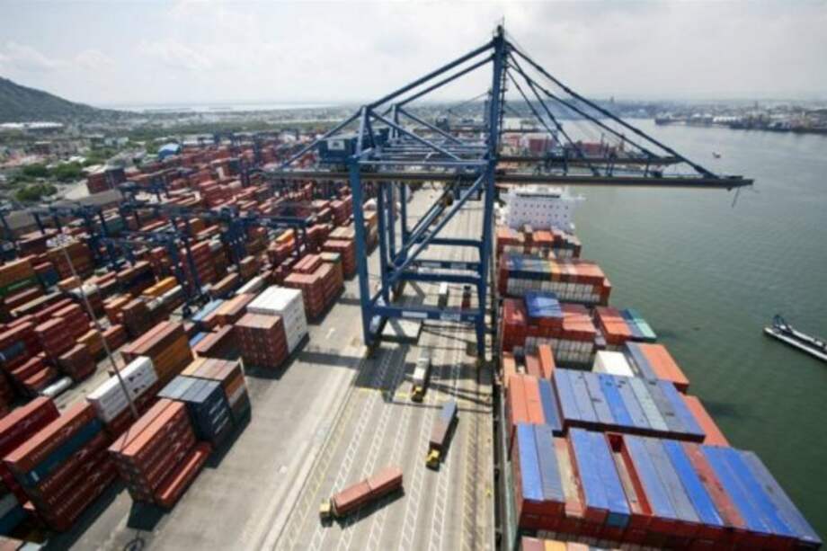 Exportaciones colombianas caen 3%