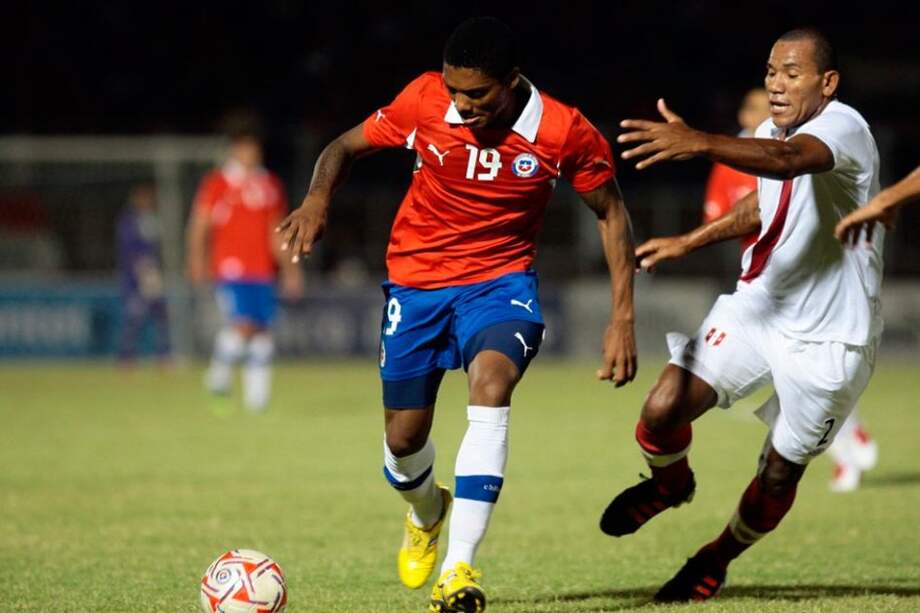 Perú y Chile apuestan su futuro en el Clásico del Pacífico