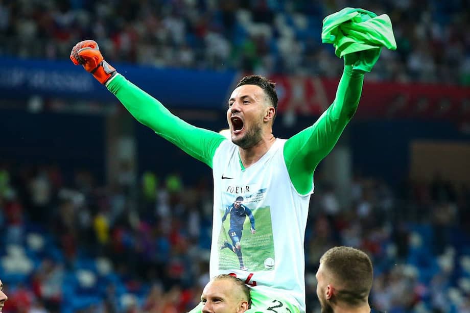 El croata Subasic fue figura ante Dinamarca al atajar tres penaltis en la definición por los octavos de final. / @SpheraSports