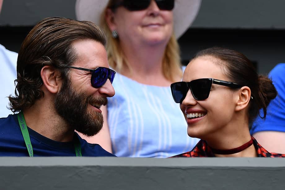 El actor Bradley Cooper y la modelo Irina Shayk. / AFP
