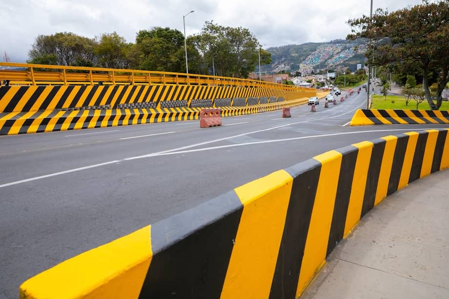 El puente completa el corredor de la calle 153, conectando de manera continua la carrera Séptima con la avenida Boyacá.