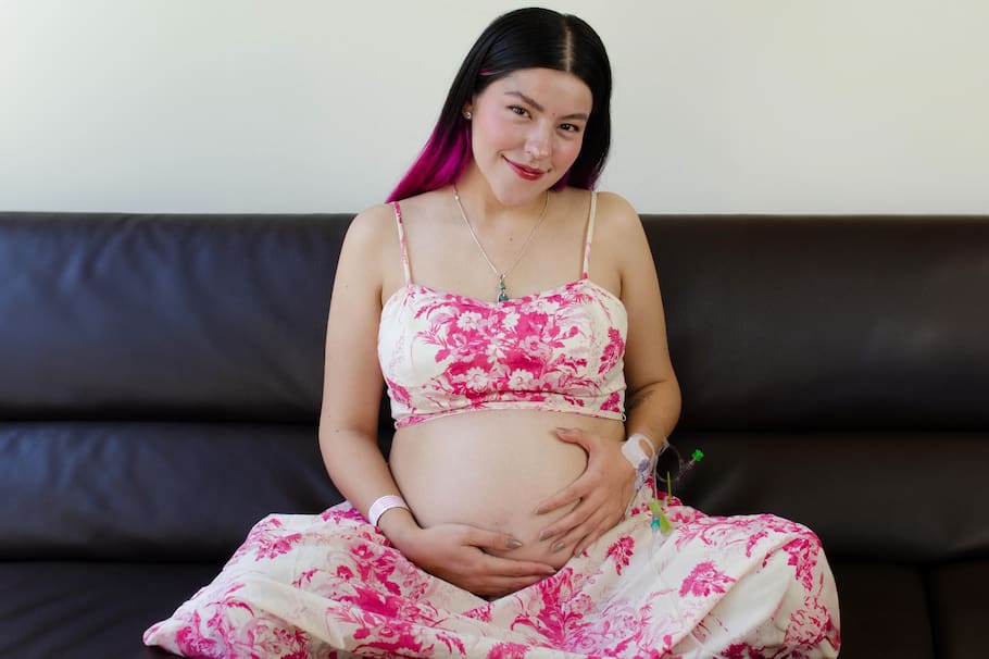 Lesslie Polinesia dio a luz y salió del hospital llorando afligida, sin su bebé