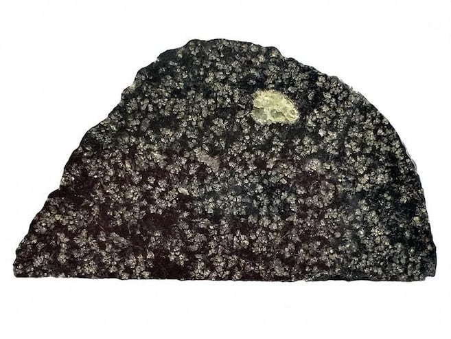 Encuentran un meteorito "excepcionalmente raro" en el desierto del Sahara