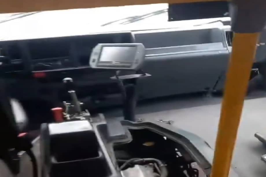 Imágenes de la unidad del SITP que compartió el conductor en el video.