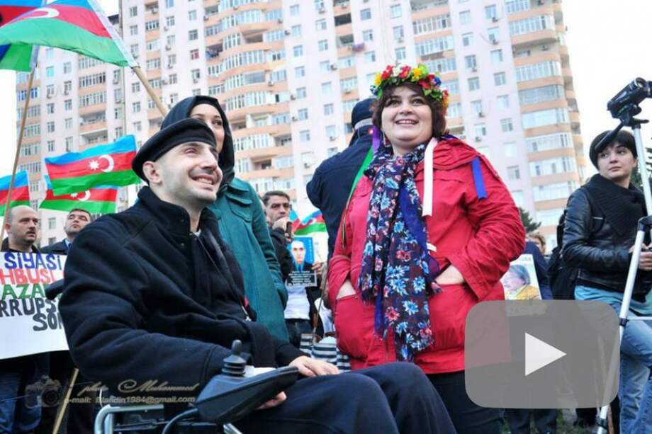 Periodista que denunció corrupción en Azerbayan es dejada en libertad