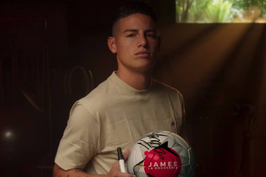 El jugador de fútbol fichó recientemente con el Rayo Vallecano.