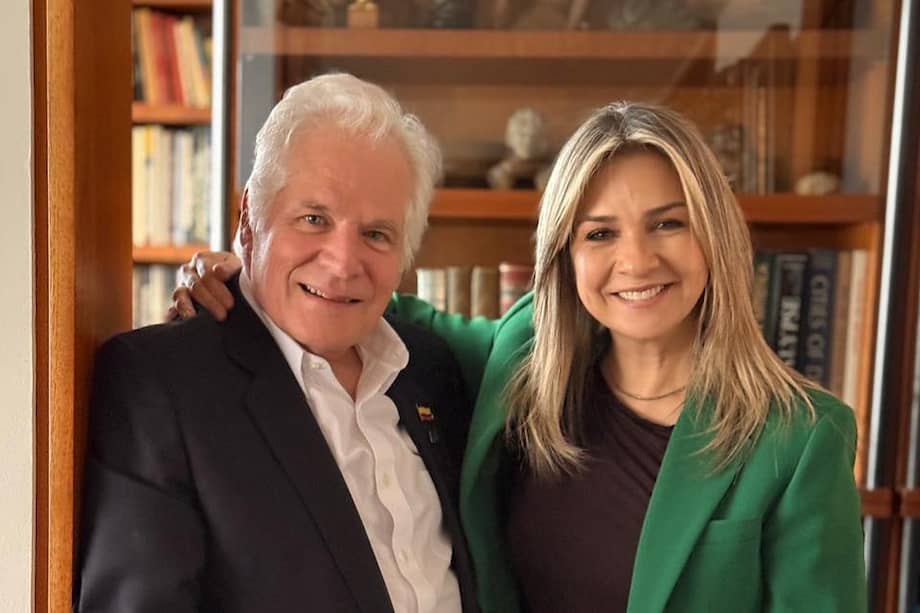 Precandidatos Miguel Uribe Londoño y Vicky Dávila.