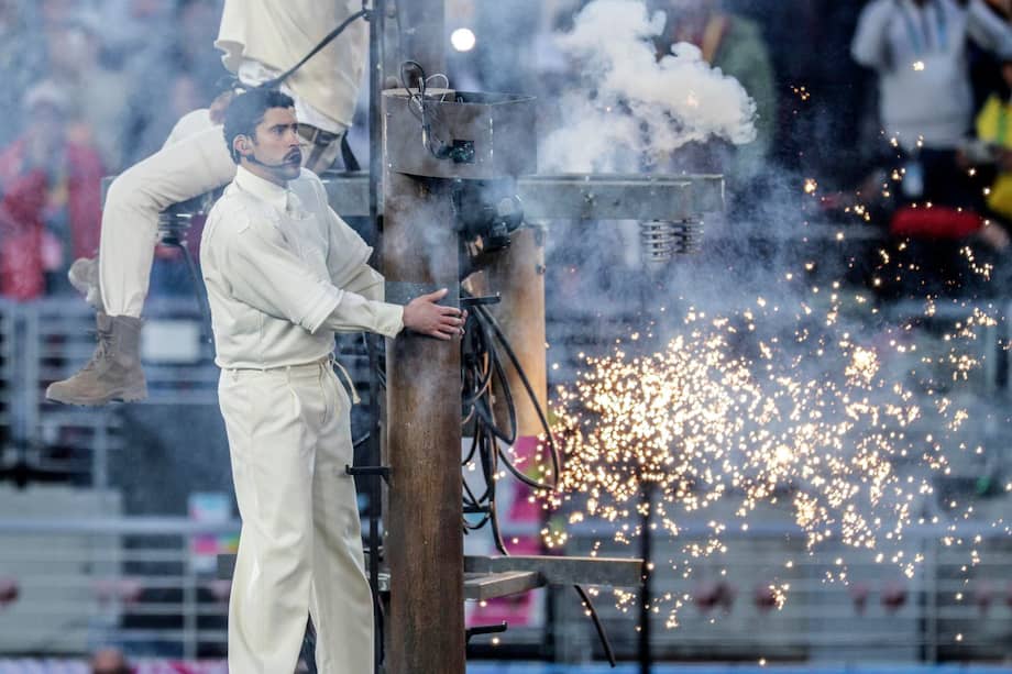 Bad Bunny en su presentación en el Super Bowl.
