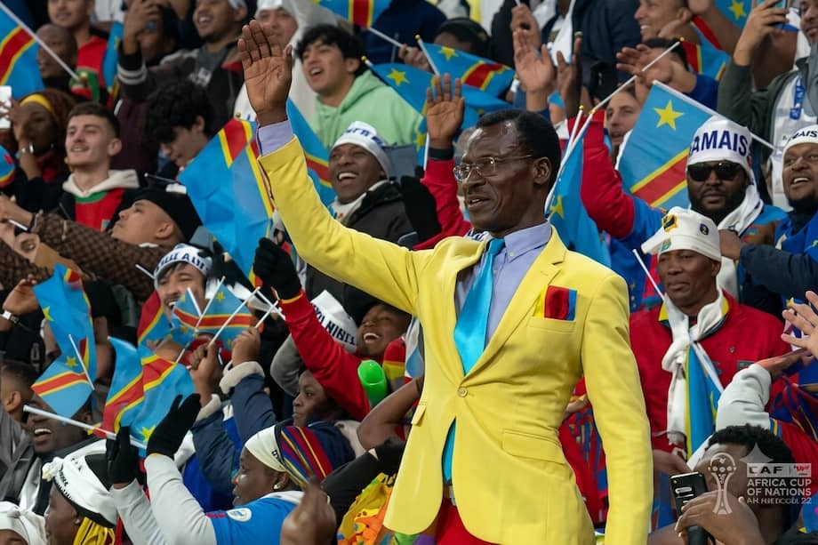 El hincha del Congo que personifica a Patrice Lumumba se convirtió en un símbolo de esa selección.