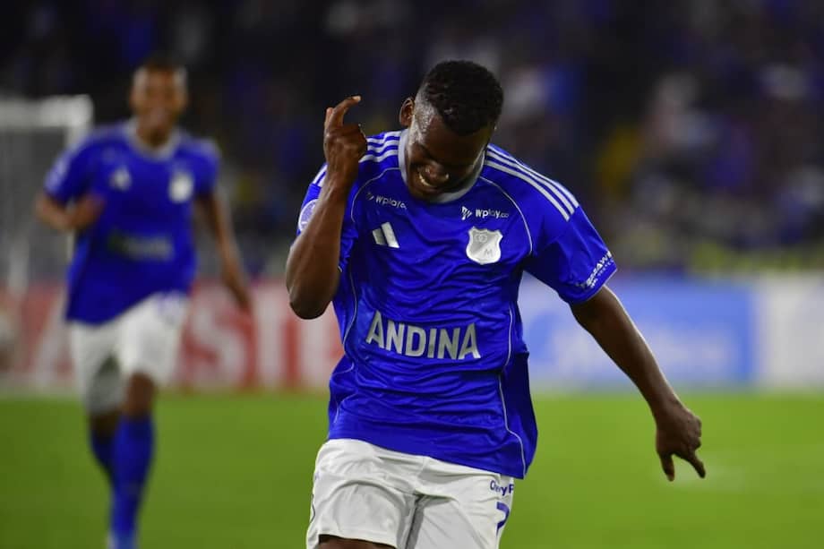 El Embajador superó a Boston River en El Campín, sumó sus primeros puntos y volvió a meterse en la pelea del grupo en la Copa Sudamericana.