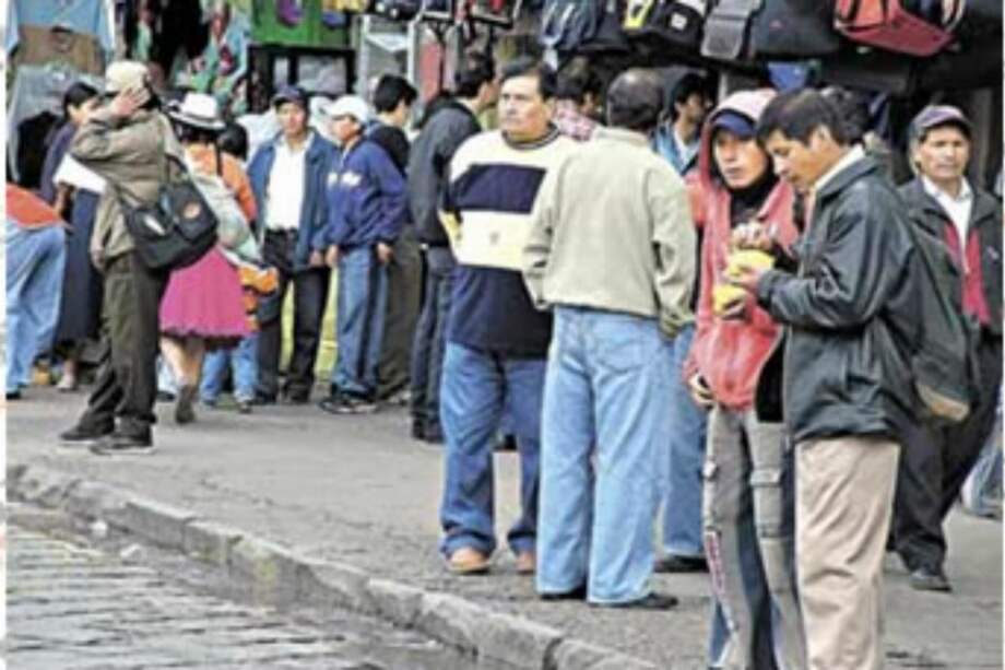 Empleos bien remunerados son claves para bajar desigualdad: Cepal