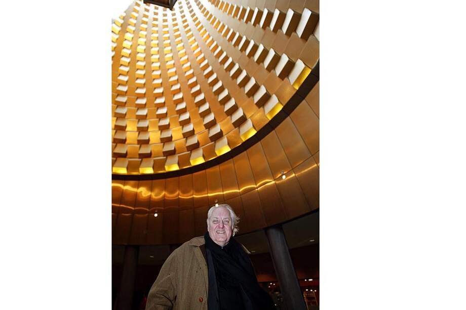 Hans Hollein en Francia en la inauguración de Vulcania, un parque que él diseñó. / AFP