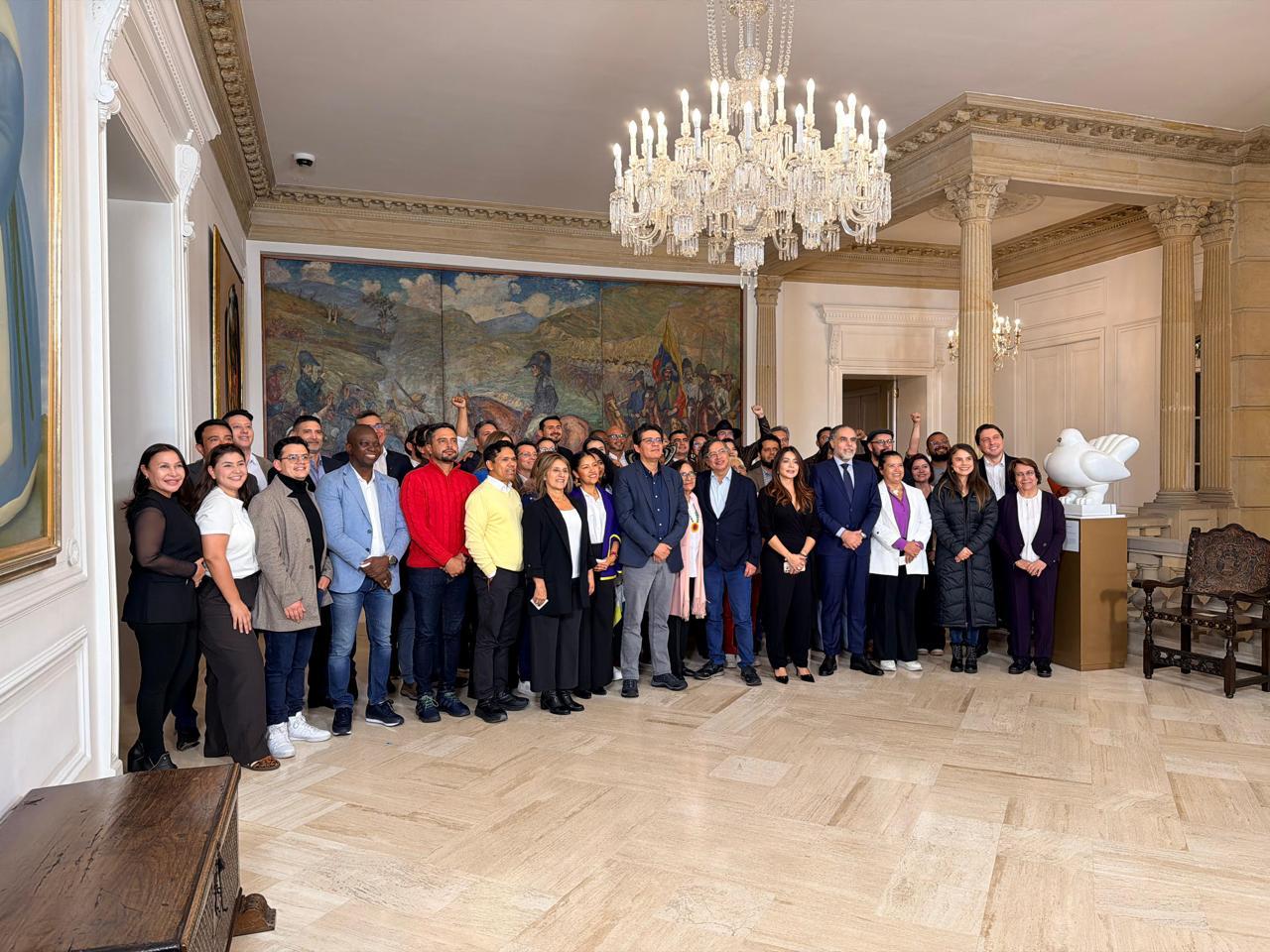 PETRO EN LA MIRA: ¿Interferencia electoral?