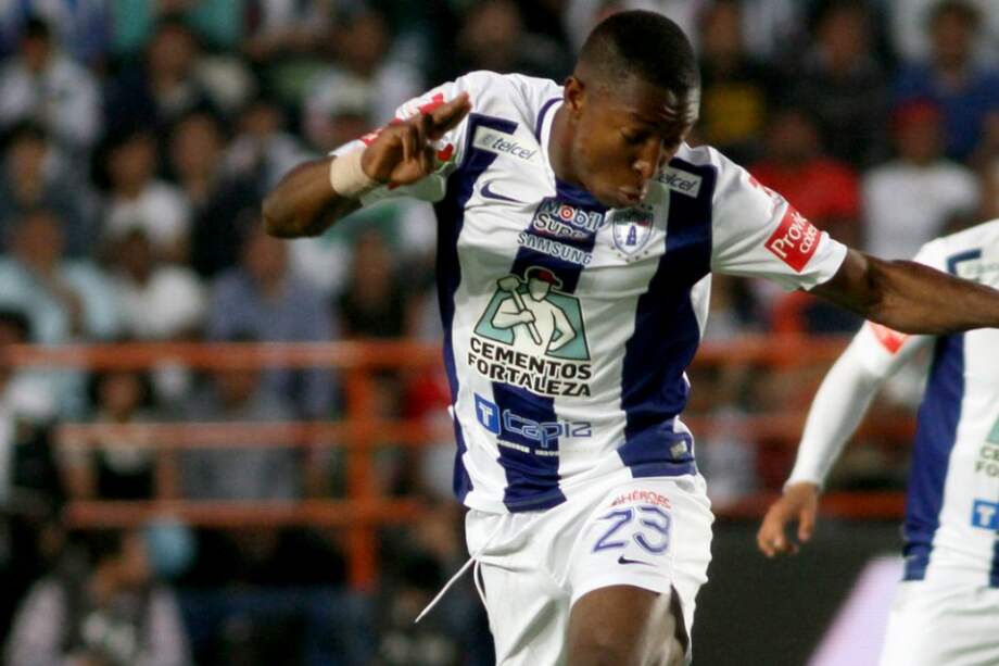 Óscar Murillo, defensor de Pachuca y la selección Colombia. / AFP