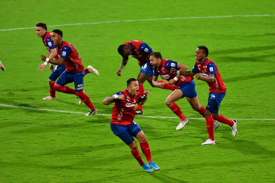 Leonardo Castro, uno de los jugadores que se va de Independiente Medellín.