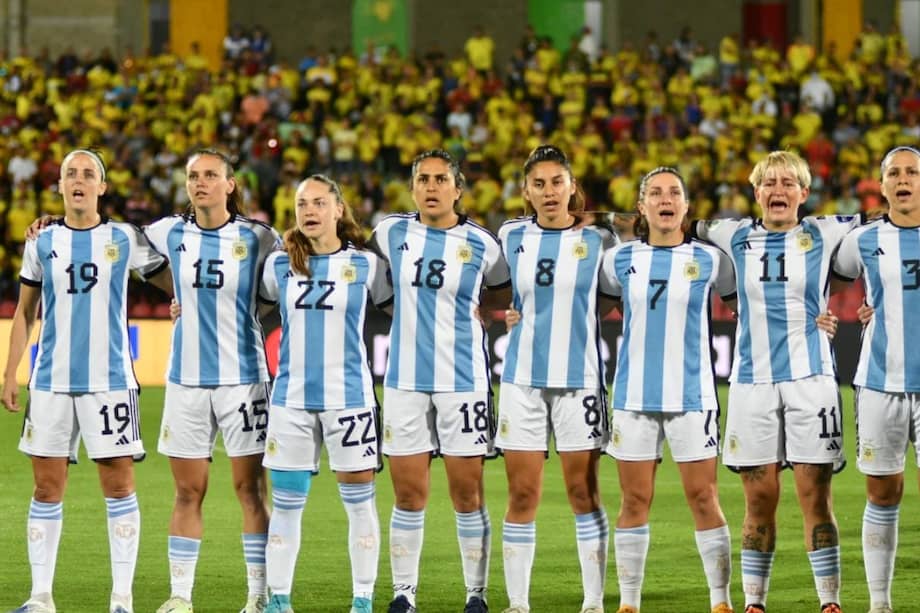 Tras caer en semifinales contra Colombia, la selección argentina disputará el partido por el tercer lugar.