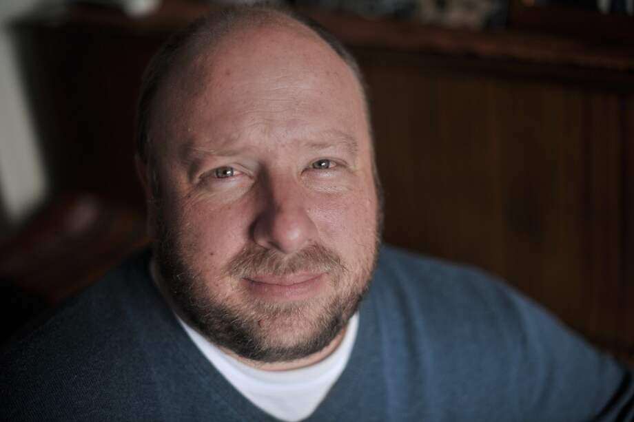 Jacobo Celnik es jefe del departamento de lenguaje del colegio Colombo Hebreo de Bogotá y docente universitario. / Óscar Pérez - El Espectador