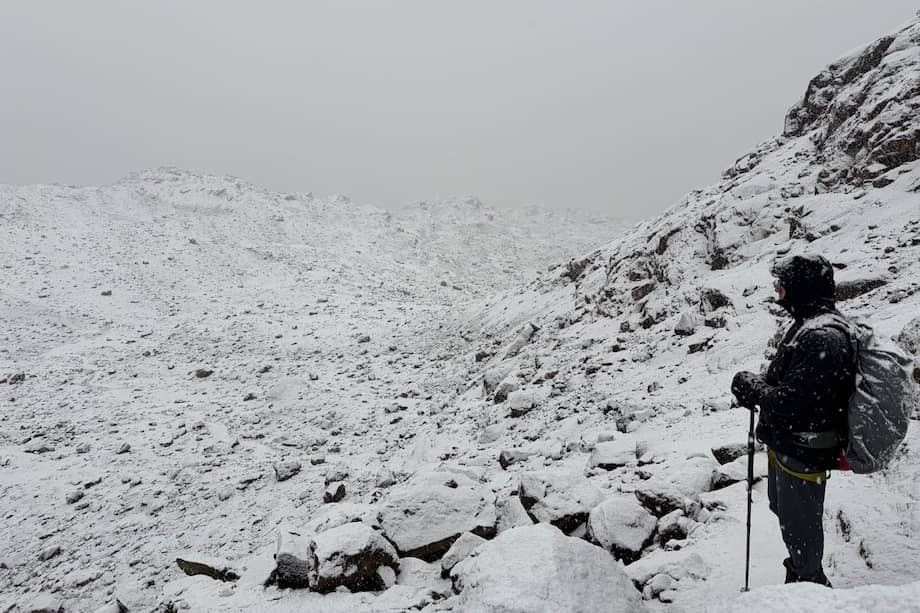 Para hacer cumbre en el nevado Santa Isabel se recomienda preparación en alta montaña.