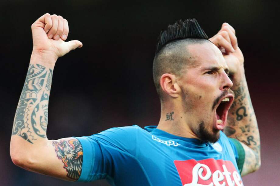 El eslovaco Marek Hamsik celebra el gol que anotó este sábado. / AFP