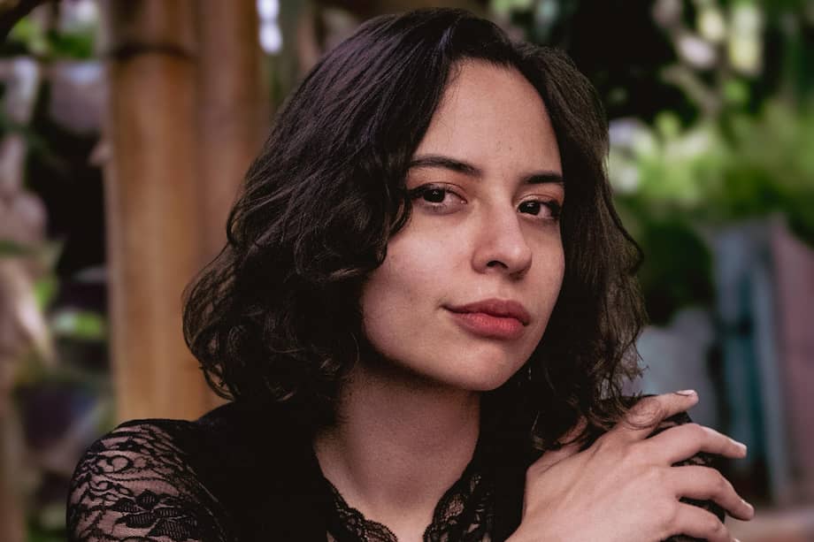 Claudia Amador fue la ganadora del Premio Nacional de Narrativa Elisa Mújica en 2024 por su libro “Altasangre”.