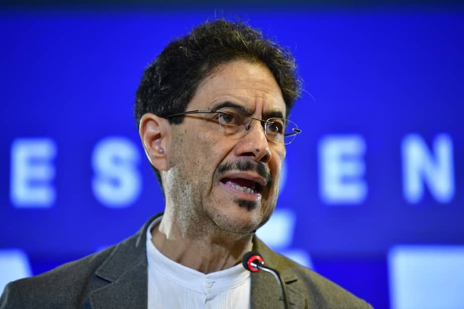 El candidato presidencial Iván Cepeda.