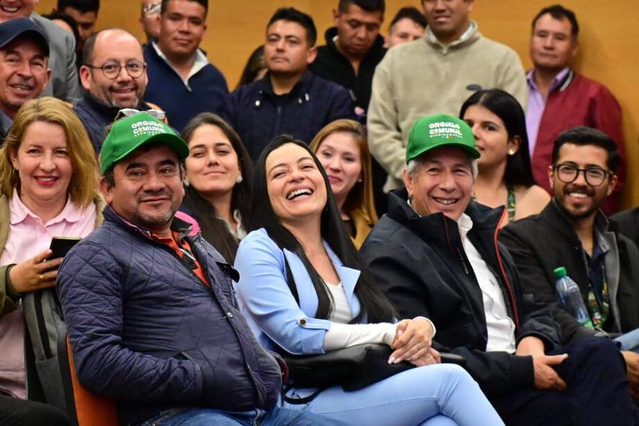 Este acuerdo permitirá desarrollar programas académicos de pregrado, posgrado y diplomados enfocados en la profesionalización del sector comunal.