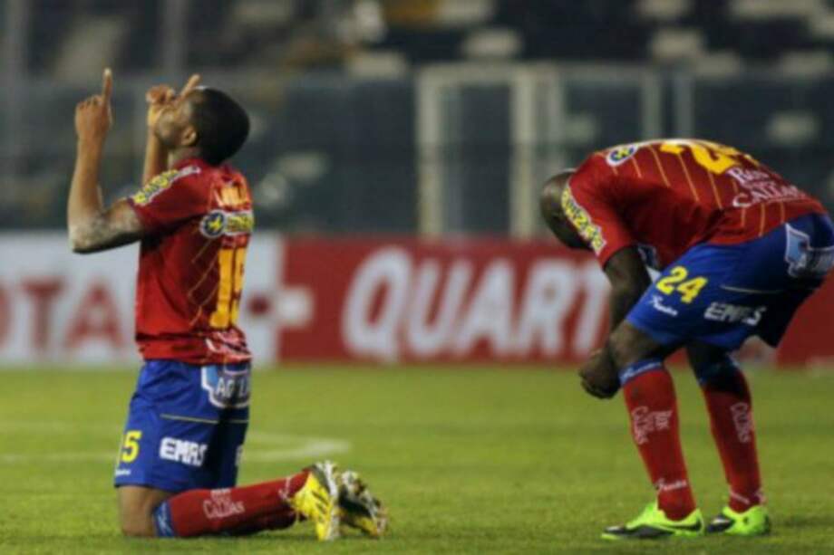 Deportivo Pasto ganó en el último minuto y sigue con vida