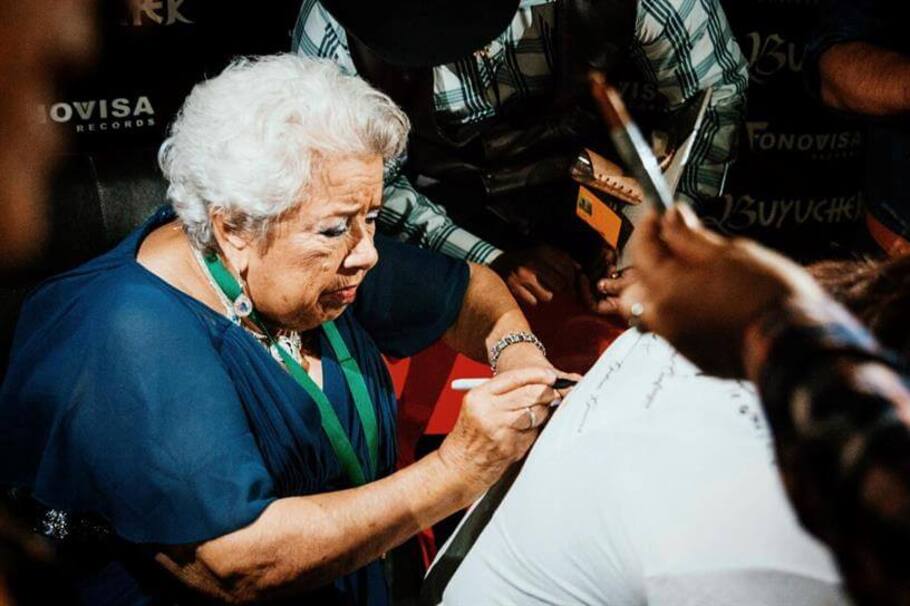 Irma Silva, la abuelita mexicana que compite para llevarse a casa un Latin Grammy