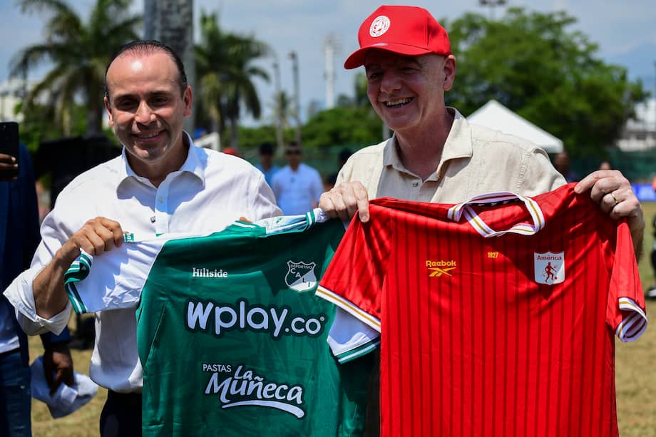 El presidente de la FIFA llegó a Cali para asistir a la posesión de Abelardo de la Espriella, en medio de la polémica por su fallido proyecto de abrir la institución al capital privado.