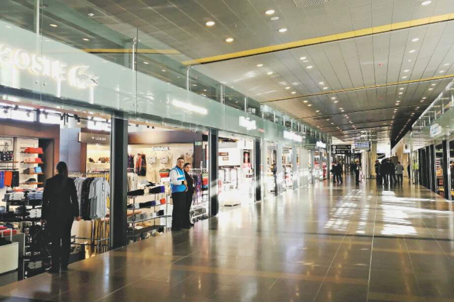 La nueva área del aeropuerto contempla la habilitación de más posiciones de parqueo para aeronaves, así como salas de abordaje y comercios. / Óscar Pérez - El Espectador