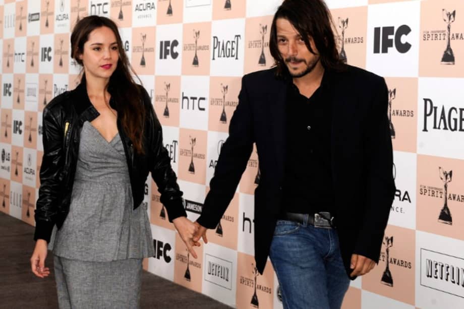 El actor mexicano Diego Luna (d) y Camila Sodi en 2010. / Efe
