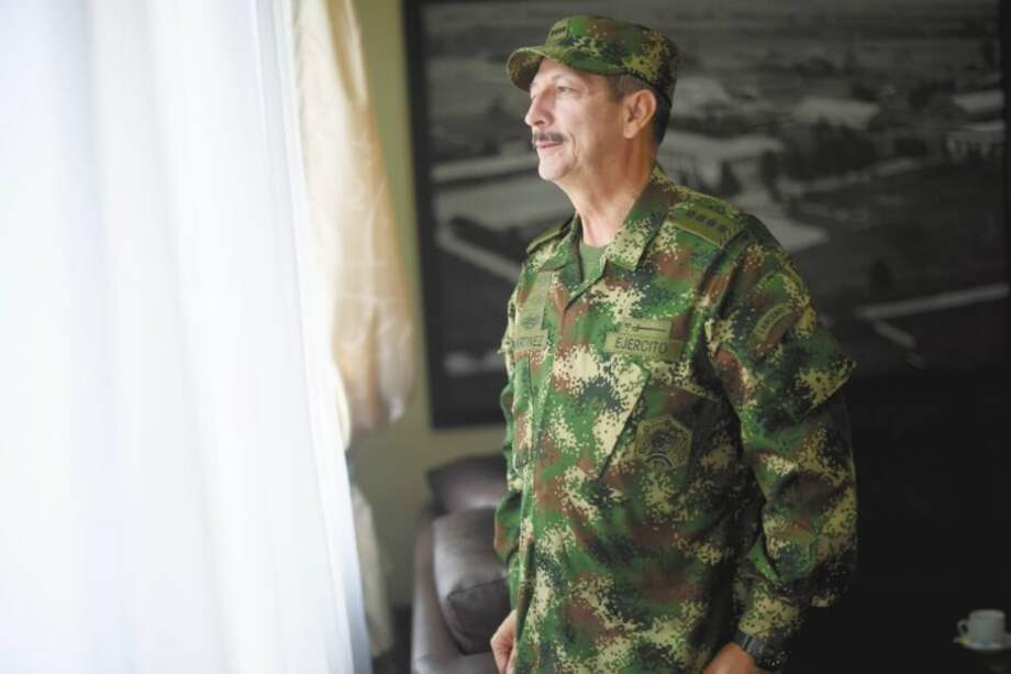 El comandante del Ejército, general Nicacio Martínez, fue señalado como quien ordenó la cacería dentro de la institución. / Foto: Cristian Garavito