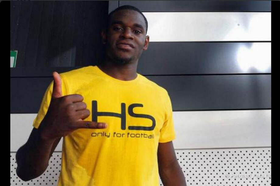 Udinese oficializó el fichaje del colombiano Duván Zapata