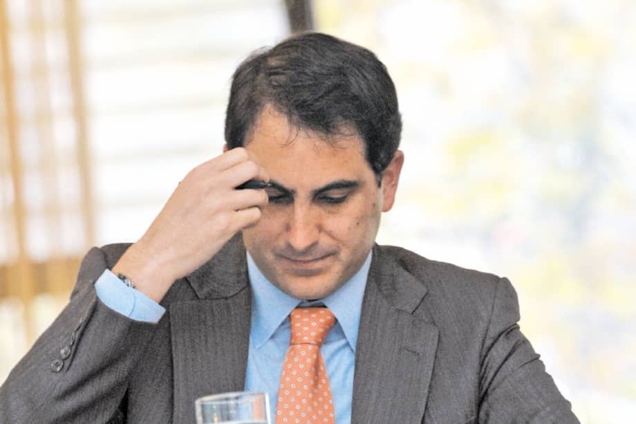 El exministro de Minas Tomás González es investigado por la Procuraduría por cuatro contratos de una compañía de la que fue socio y tuvo contratos con el Ministerio de Educación y el Fondo para la Paz. / Archivo