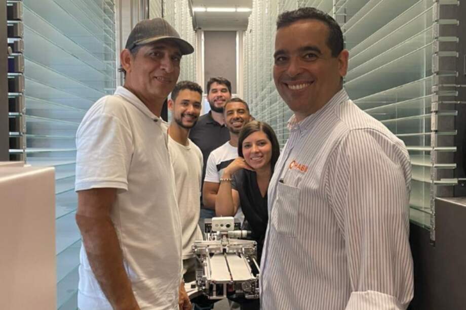 El robot BD Rowa™ ya se encuentra en el punto de Multicentro High Park de Habib Droguerías y Dermocosmética, en Barranquilla, convirtiéndose en la primera farmacia automatizada del país.