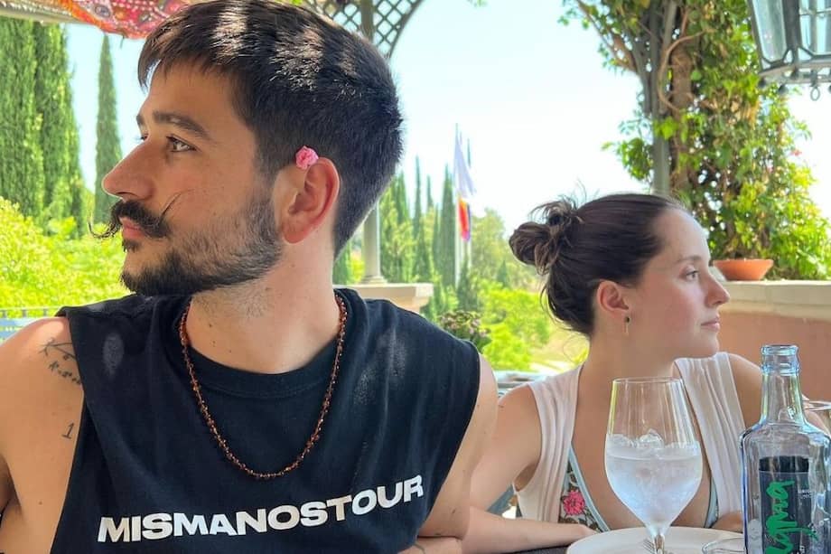 Camilo ha desmentido en redes sociales la supuesta crisis a la que se estaría enfrentando en su matrimonio con Evaluna.