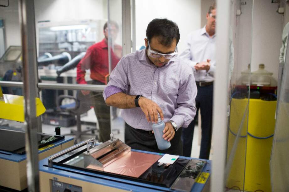 Ford lanzará al mercado 13 nuevos vehículos eléctricos